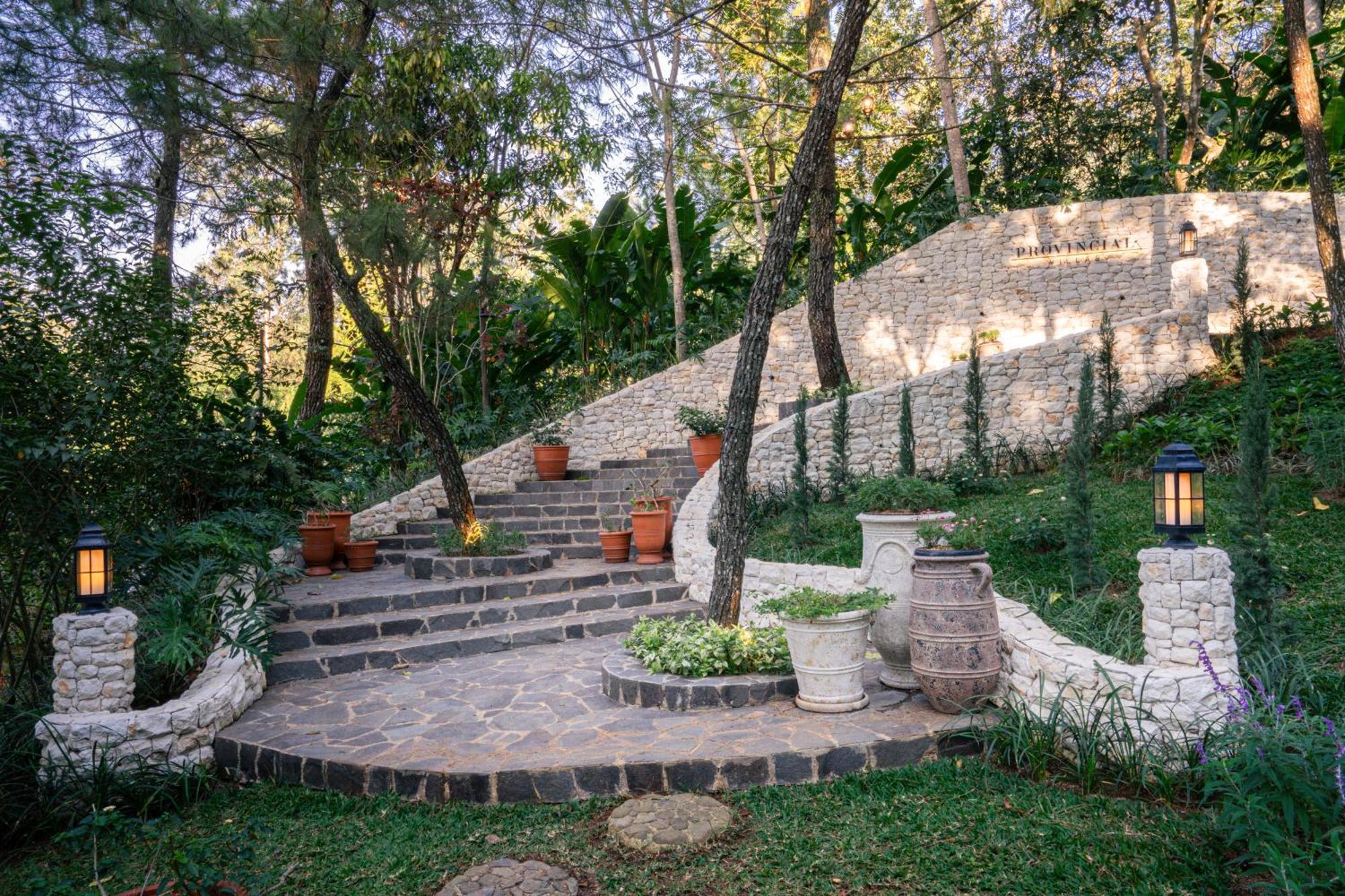 Taman Wisata Bougenville Malabar (Bandung) Exterior foto